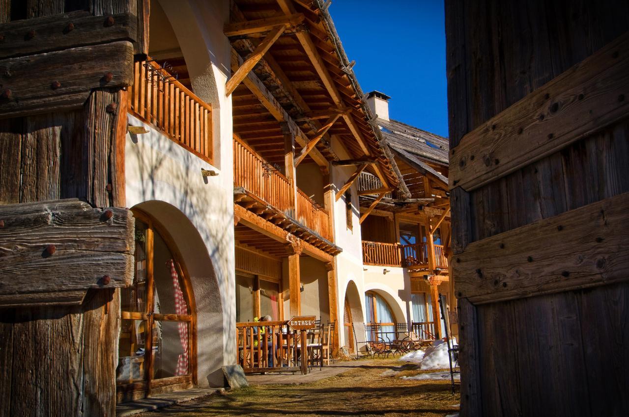 & La Ferme De L'izoard