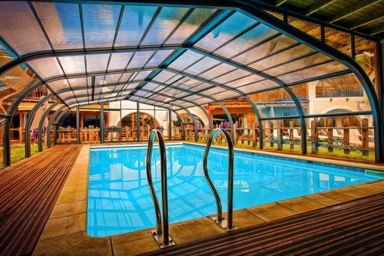& La Ferme De L'izoard 3*